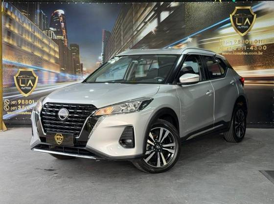 NISSAN KICKS 1.6 16V FLEXSTART ADVANCE XTRONIC NISSAN KICKS 1.6 16V FLEXSTART ADVANCE XTRONIC